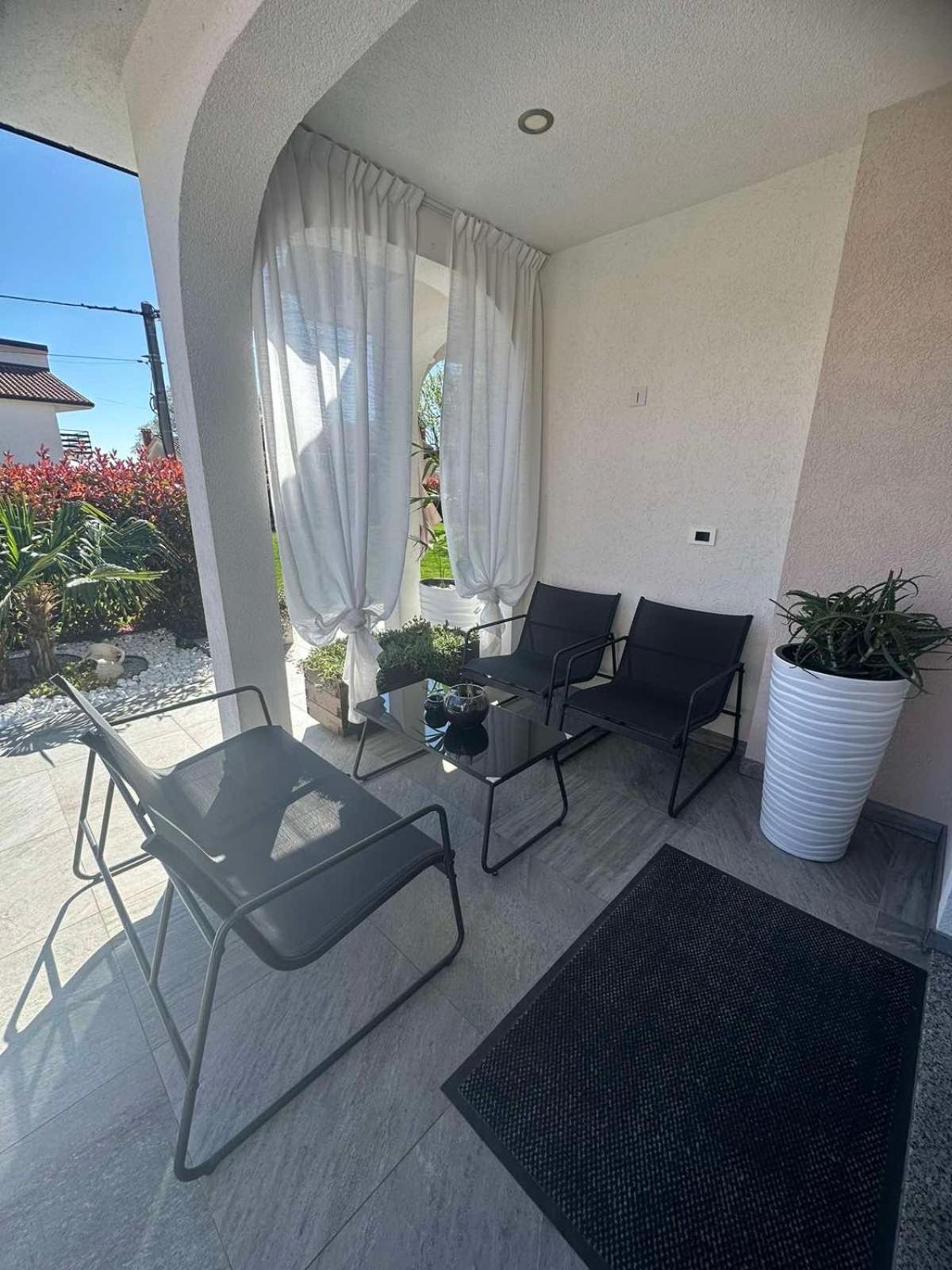 Villa Zonta Apartment Maremi With Private Jacuzzi Буйе Екстериор снимка